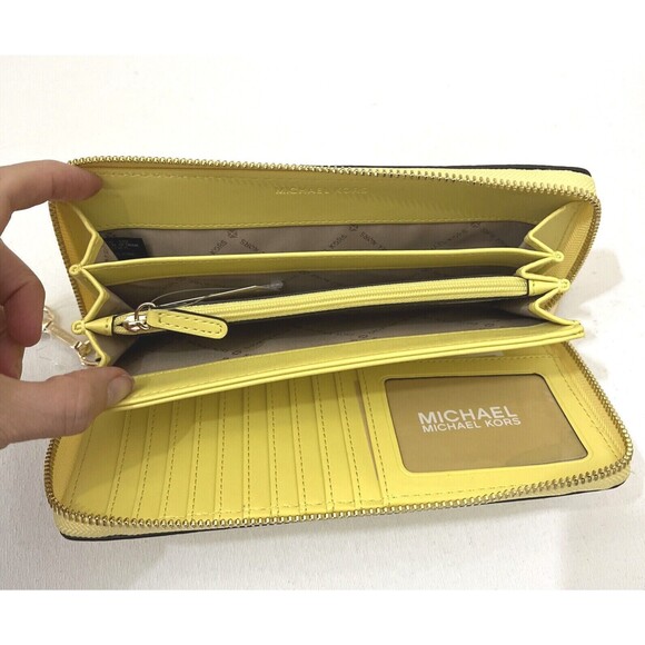 New Michael Kors Jet Set Large Travel Continental wallet Leather Sunshine - Picture 4 of 5